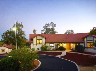 32200 Joshua Dr, Wildomar, CA 92595