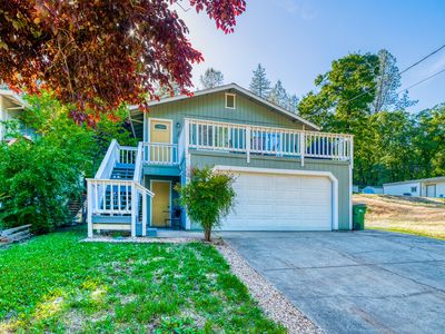 880 Forest St, Shasta Lake, CA, 96019
