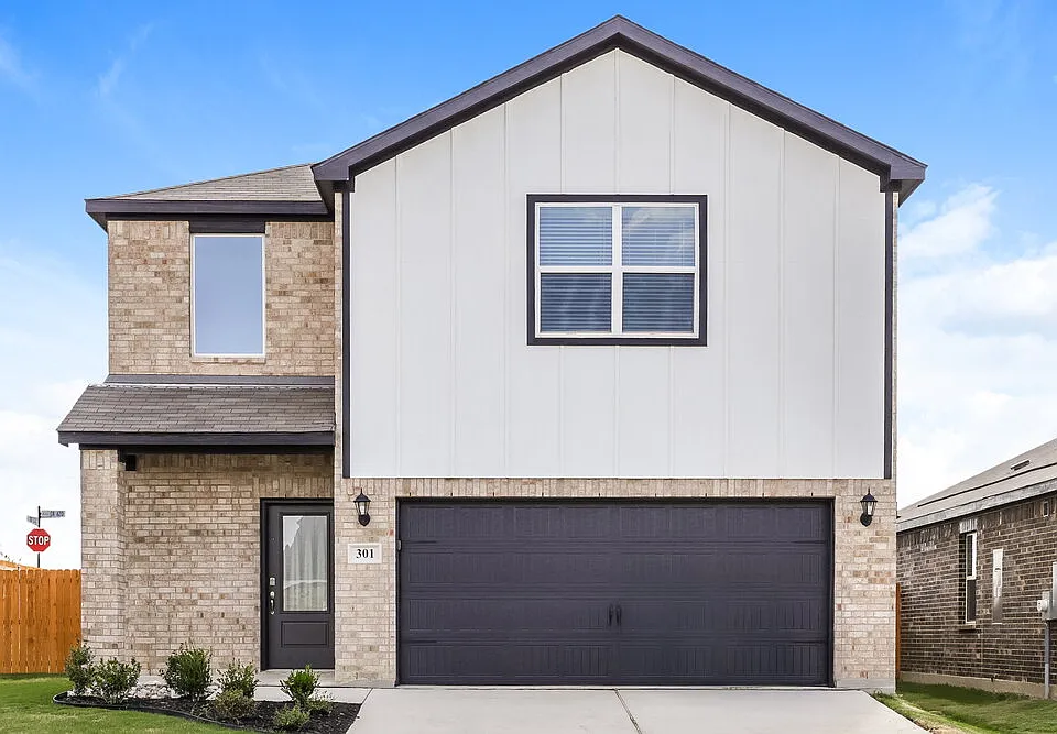 301 Patton Ln
