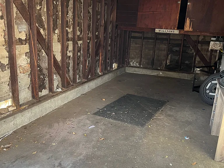 1196 W Valencia Dr #E — Photo 18