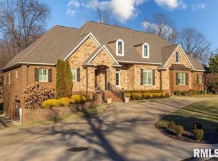 6535 Saint Andrews Dr, Paducah, KY 42001