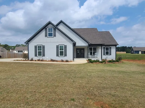 235 Easonville Park Dr, Cropwell, AL 35054