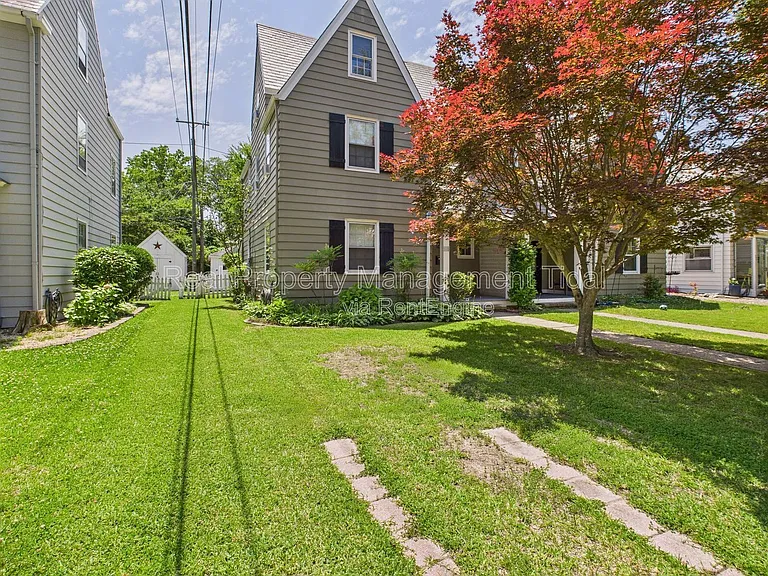 217 Palen Ave — Photo 2