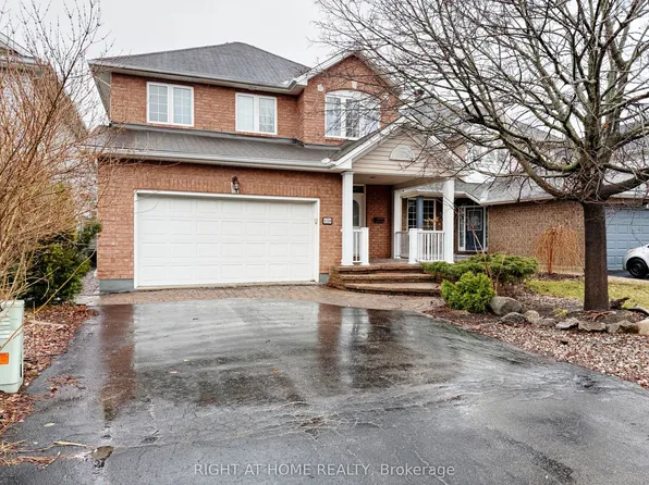 1118 Lichen Ave, Ottawa, ON K4A 4A5
