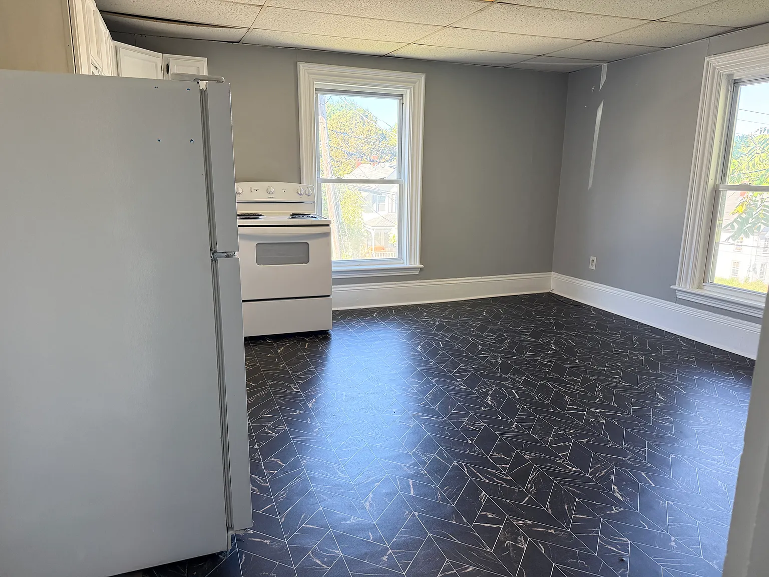 1 bed, $975 — Photo 2