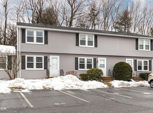 270 Sunderland Rd APT 30, Worcester, MA 01604