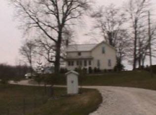 740 E 12b Rd, Bourbon, IN 46504