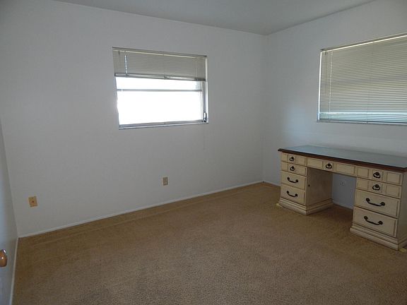 5th image of 1609 Larchwood Dr