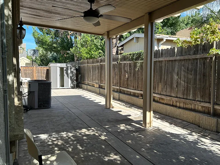 2230 Gibralter Ln — Photo 20