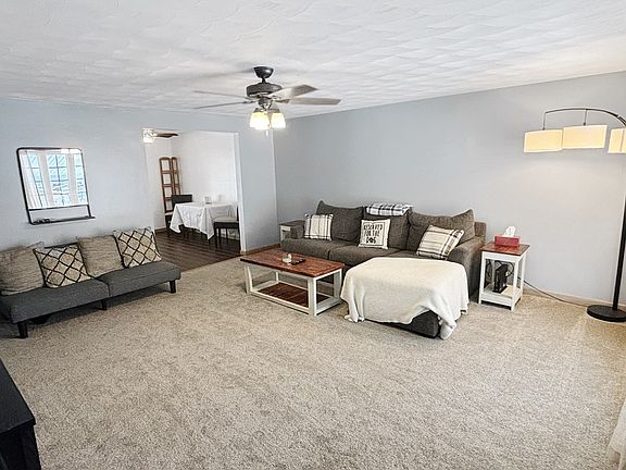 5th image of 2915 Fernwood Ave