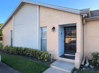 1 W Country Cove Way, Kissimmee, FL 34743