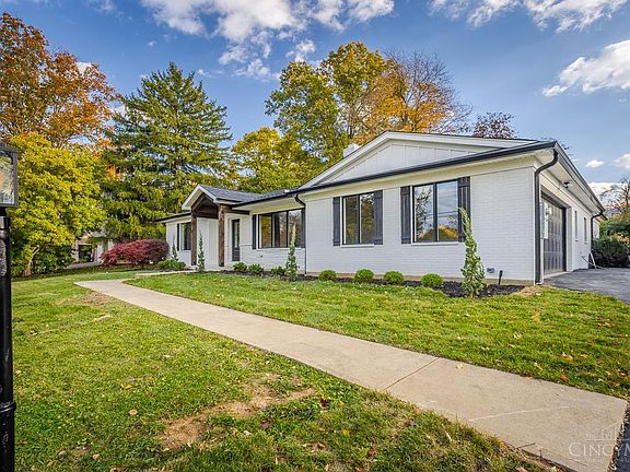 3rd image of 7969 Elbrecht Dr