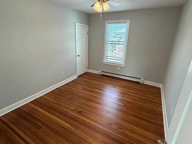 188 Division St #2F — Photo 8