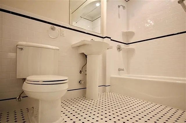 603 Bloomfield St #4 — Photo 10