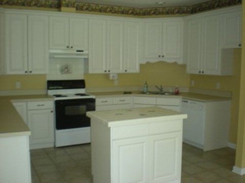 3rd image of 724 Peachtree Cir