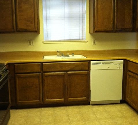 3rd image of 6312 Port Gibson Ct