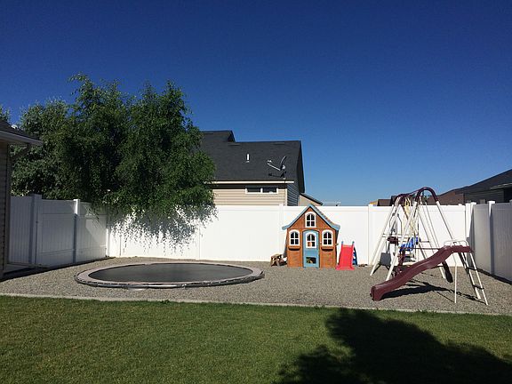 Graveled play area