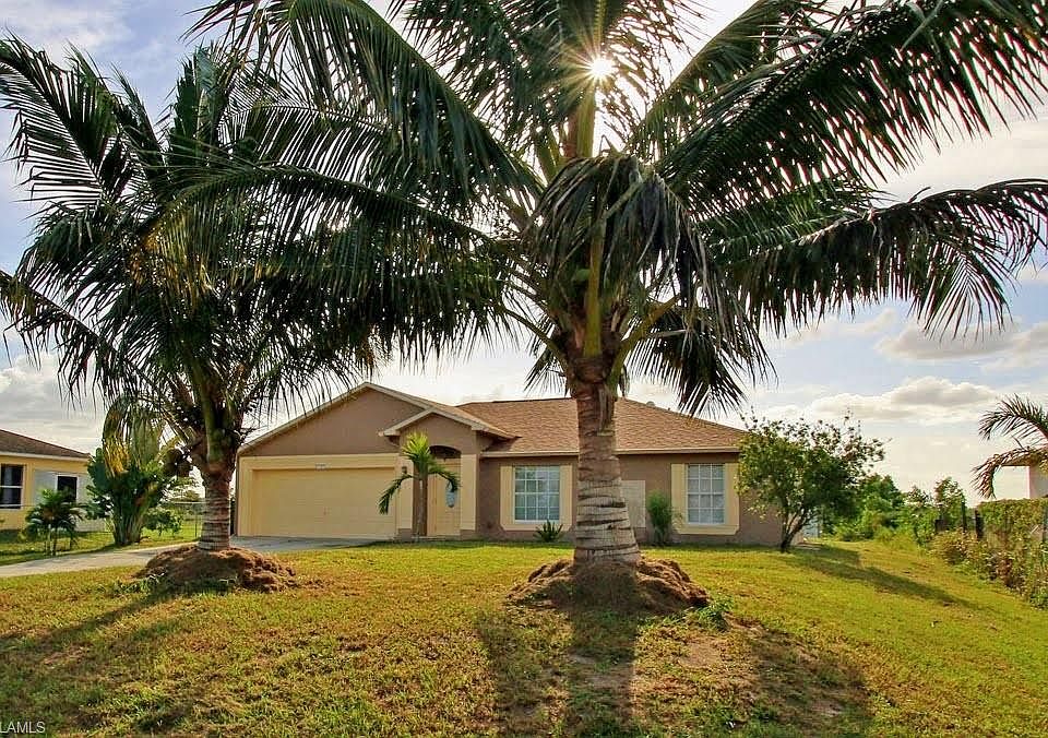 1st image of 3025 Everglades Blvd N