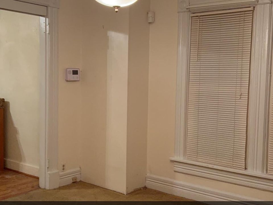 1st image of 104 Notre Dame Ave