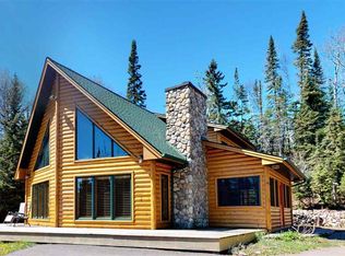 1441 Croftville Rd, Grand Marais, MN 55604