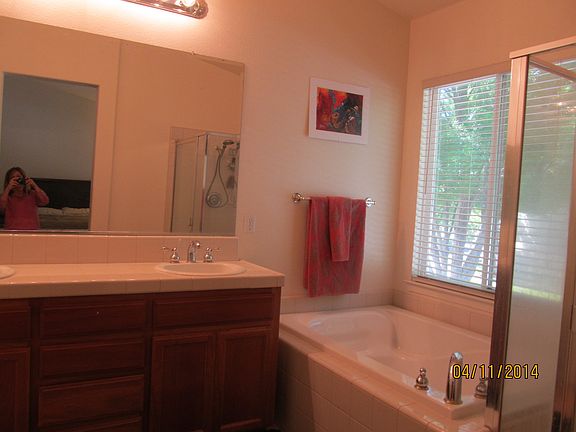 LARGE MASTER BATH