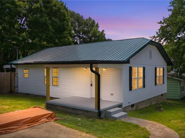 503 Reid St, Thomasville, NC 27360