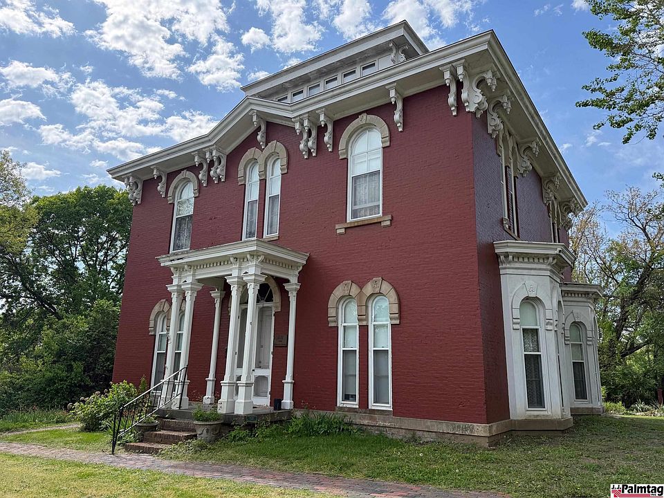 1st image of 127 Atlantic St