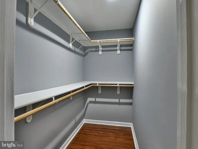9720 Lake Pointe Ct #102 — Photo 21