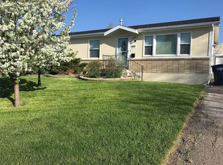 909 Avenue C NW, Great Falls, MT 59404