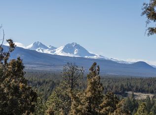 3700 NW Perspective Dr, Bend, OR