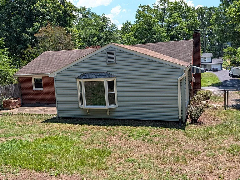 7116 Judith Ave — Photo 9