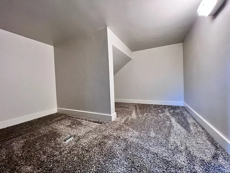 3121 N Lochness Ave — Photo 11