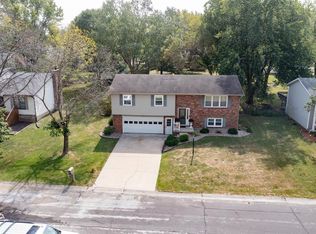 1614 Eastbrook Cir, Moberly, MO 65270