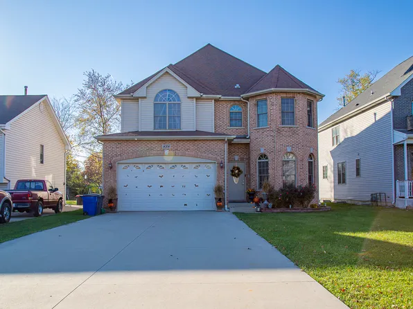 898 N Ardmore Ave, Villa Park, IL 60181