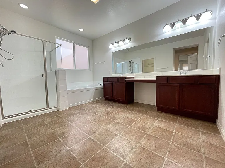 12056 La Palmera Ave — Photo 6