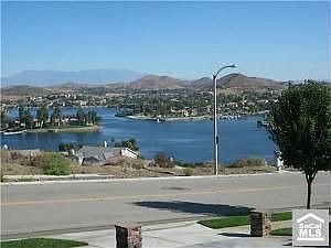 3rd image of 60 Via De La Valle