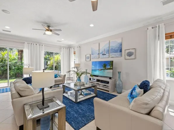 6116 57th Ct, Vero Beach, FL 32967