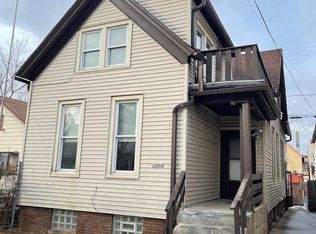 2406 W Orchard St, Milwaukee, WI 53204