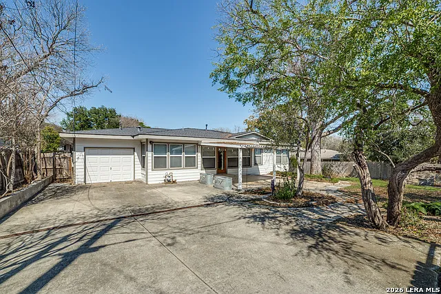 244 Halcyon Pl — Photo 24