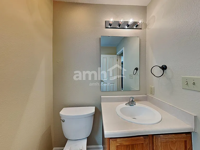 12693 Glengary Dr — Photo 9
