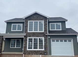 5951 Miller Rd, Niagara Falls, NY 14304