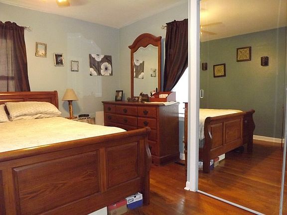 4th image of 630 Meadow Ct