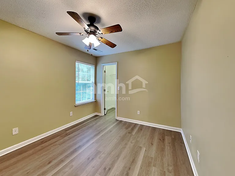 225 Chilmark Ridge Dr — Photo 18
