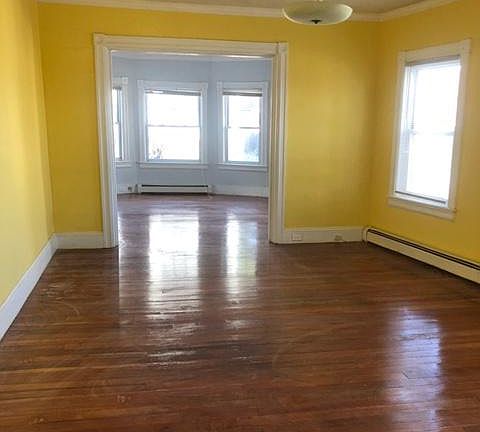 Rear parlor/living room