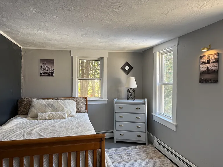 40 Russell St — Photo 13