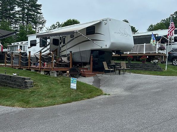 33 Normand Cir