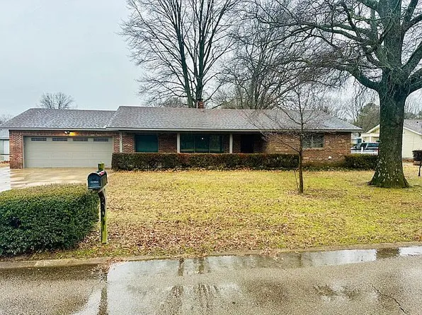 2907 Martinbrook Dr, Jonesboro, AR 72401