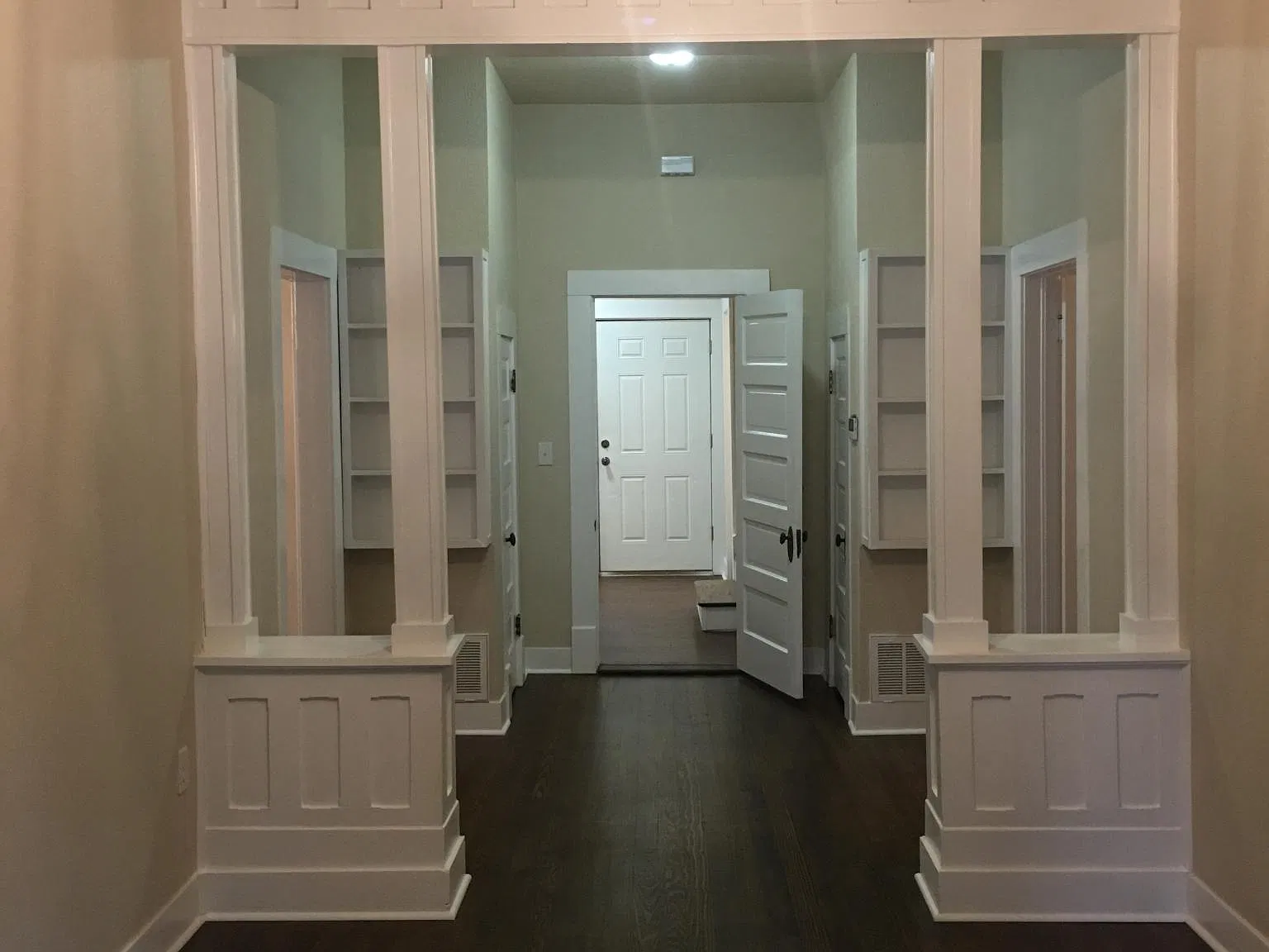 509 Forrest Ave — Photo 3