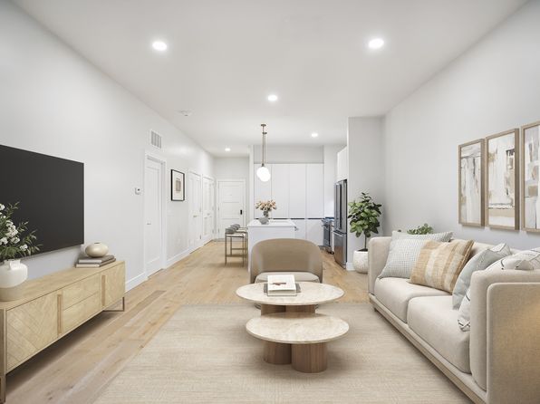 695 Merrick Ave APT 243