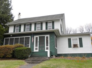 8 W Center St, Shavertown, PA 18708
